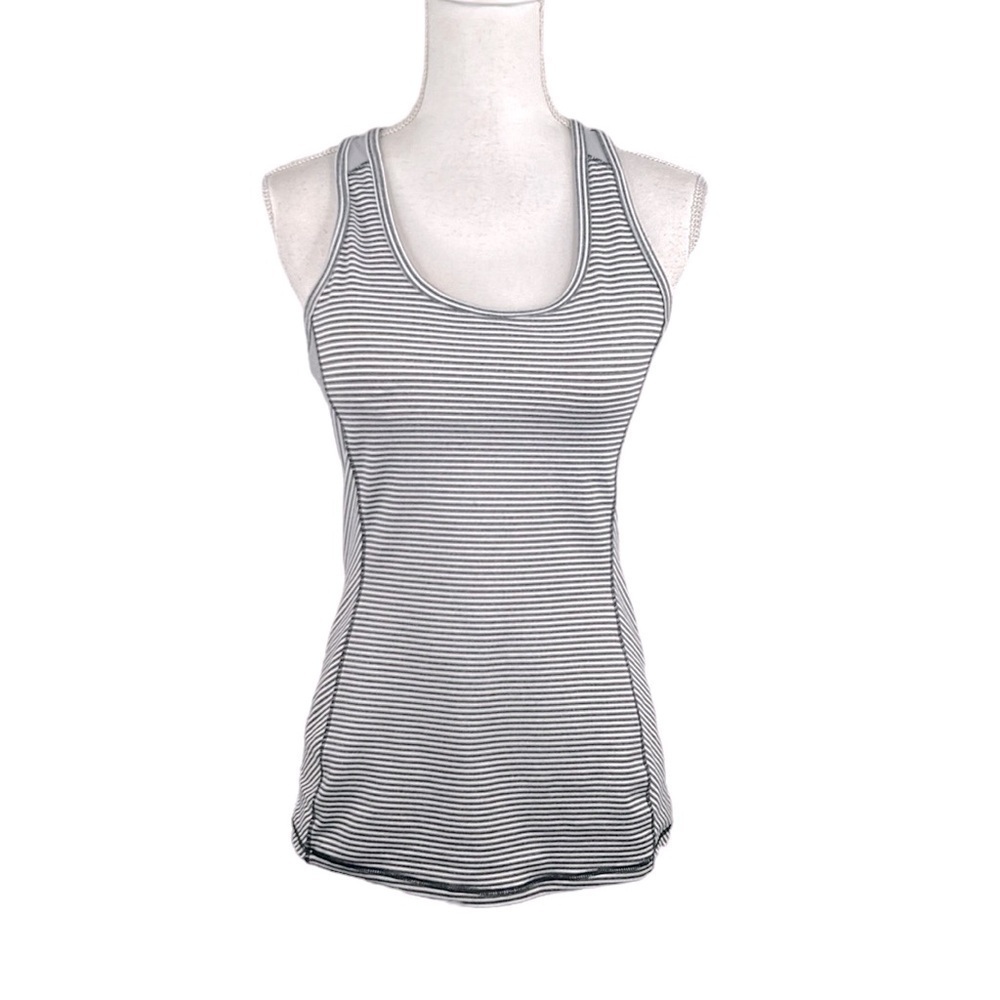 Athletic Activewear Gray & White Striped Coral Lining Workout Top Size‎ Large
